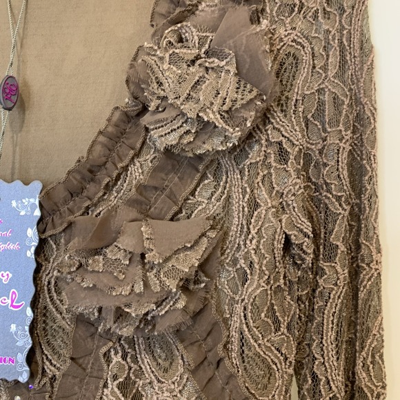 Pretty Angel Brown Mocha Small asymmetrical Crystal Lace Fairy Goth Blouse NWT - Picture 4 of 14